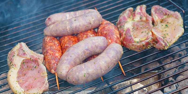 Carne di maiale e fegato poco cotti? Si rischia l’epatite E